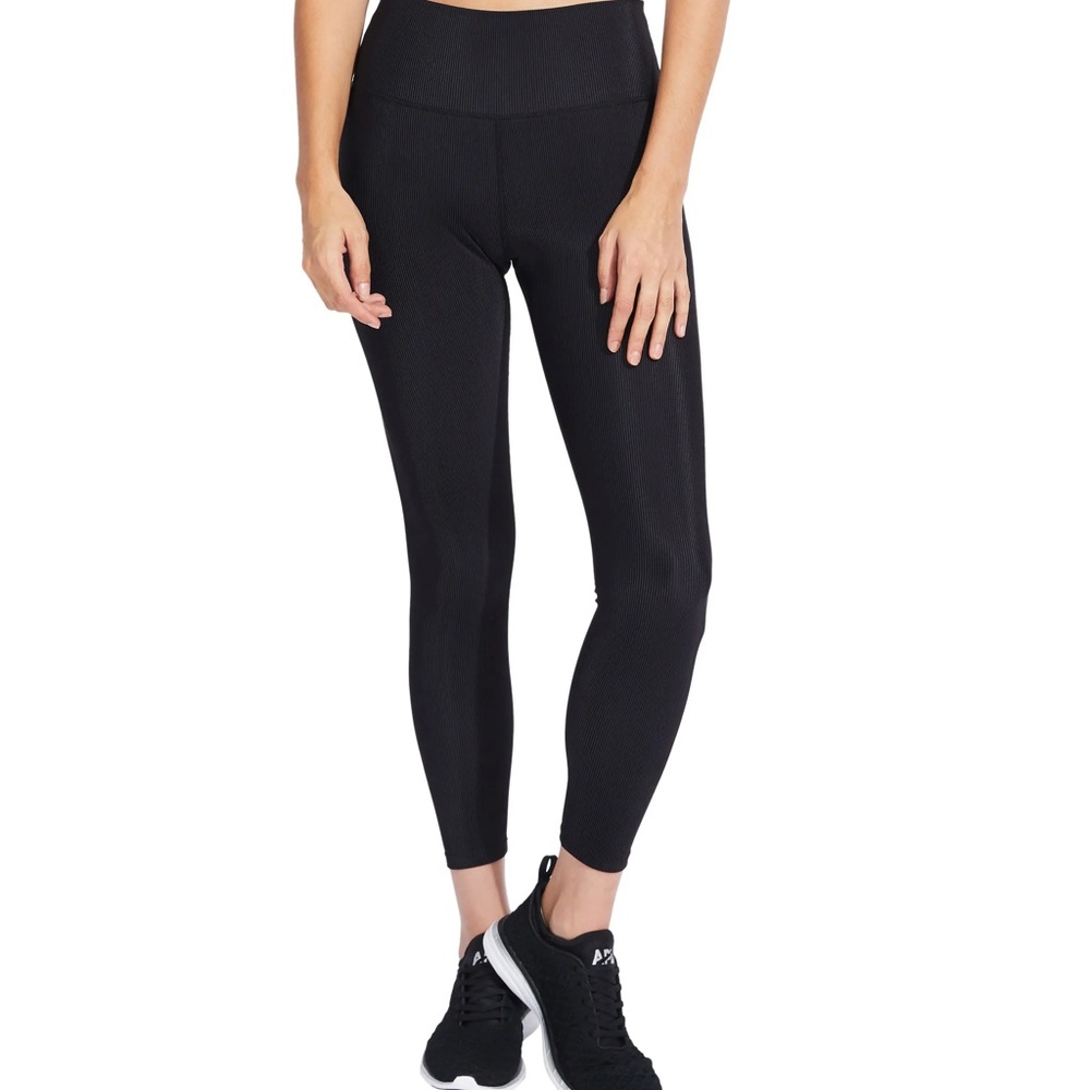 New Sage Collective Kate Ribbed Bra & Leggings Set - Picture 7 of 12